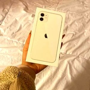 iPhone 11  64g sliver